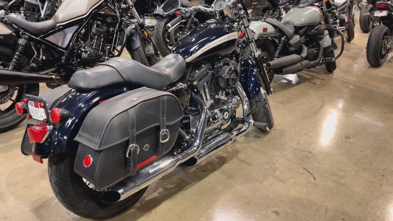 Used 2019 Harley-Davidson Sportster 1200 Custom Image 4