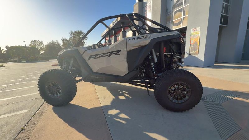 New 2026 Polaris RZR PRO S SPORT Image 9