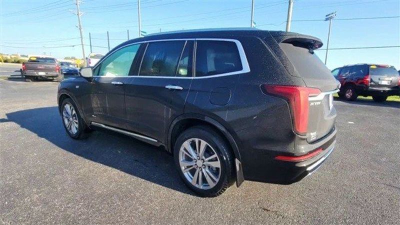 2023 Cadillac XT6 Premium LuxuryImage 6