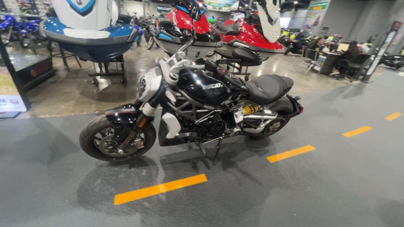 Used 2023 Ducati XDIAVEL S Image 4