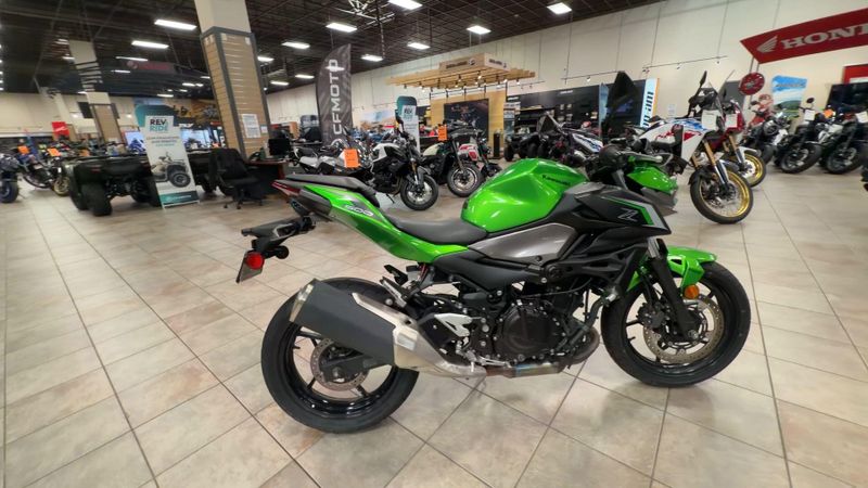 Used 2024 Kawasaki Z500 ABS Image 9