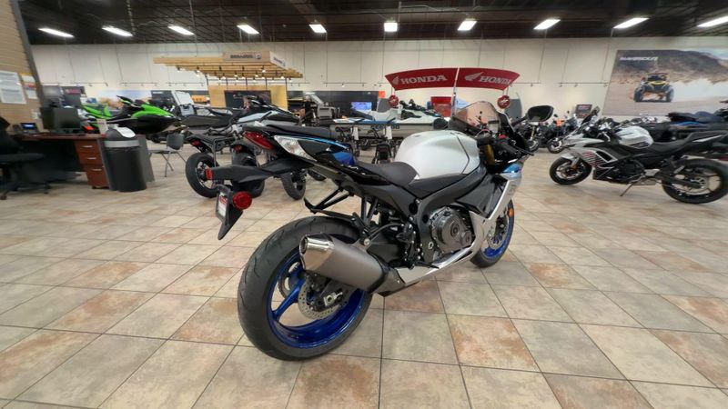 New 2026 Suzuki GSX-R750 Image 9