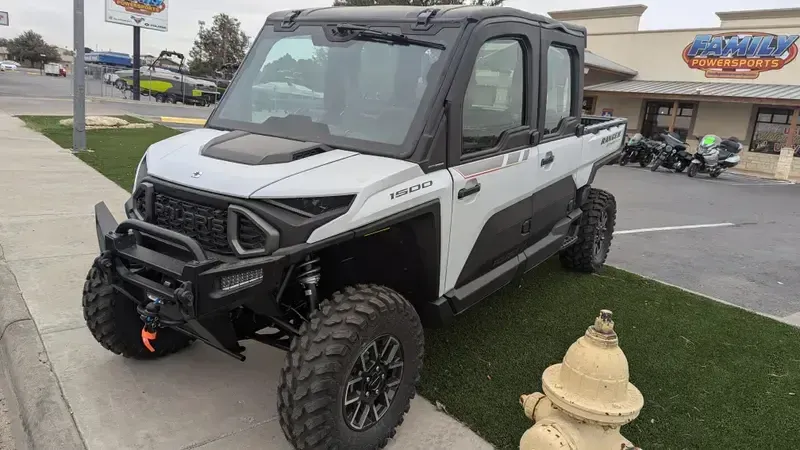 2025 Polaris RANGER CREW XD 1500 NORTHSTAR EDITION ULTIMATE GHOST WHITE METALLIC SMOKEImage 3