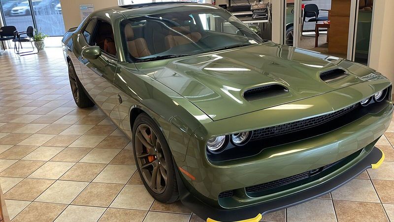 2023 Dodge Challenger SRT8 Hellcat photo 13