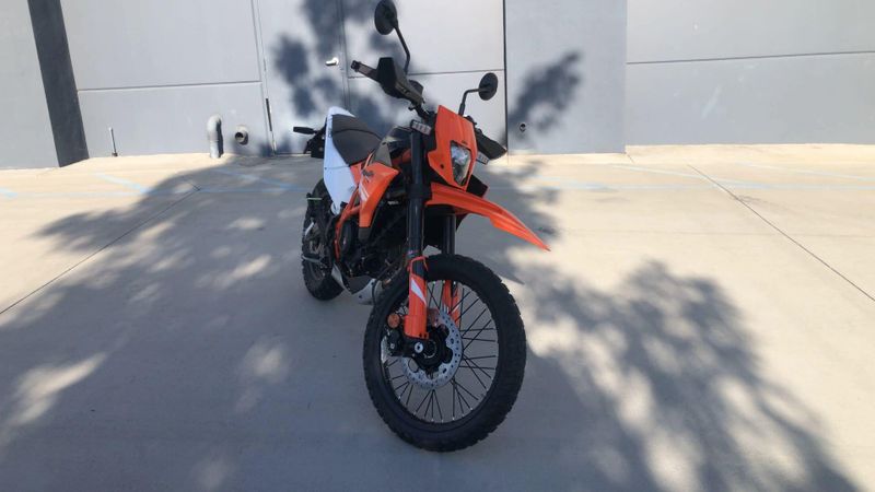 New 2026 KTM 390 ENDURO R Image 6