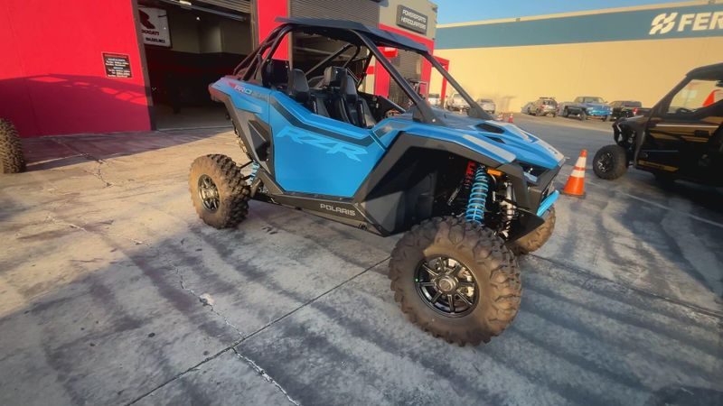 New 2026 Polaris RZR PRO XP ULTIMATE Image 2