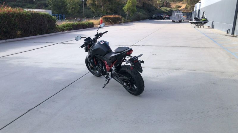 New 2026 Honda CB750 HORNET E-CLUTCH Image 7