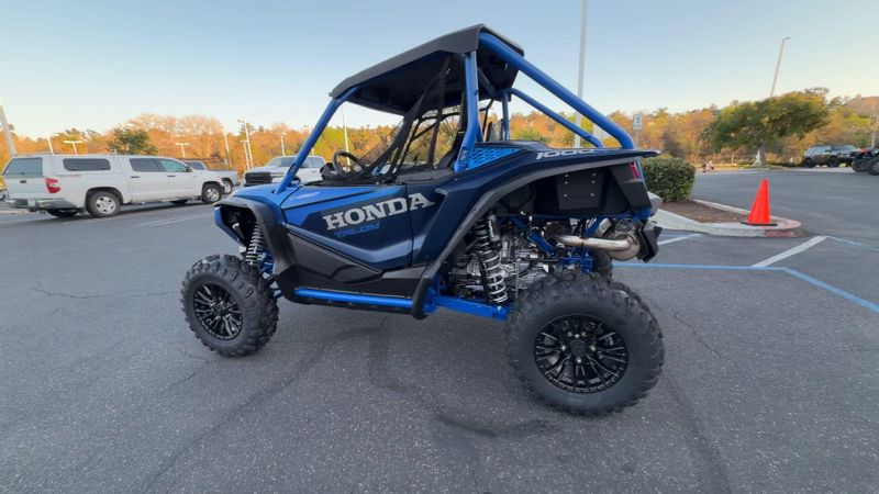 New 2025 Honda TALON 1000X FOX LIVE VALVE Image 6