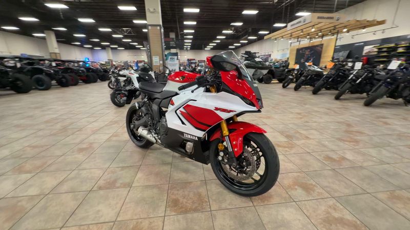 New 2026 Yamaha YZF-R7 70TH ANNIVERSARY EDITION Image 3