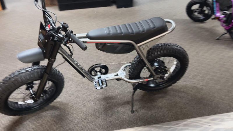 New 2025 Super73 Z Adventure Core E-Bike Image 2