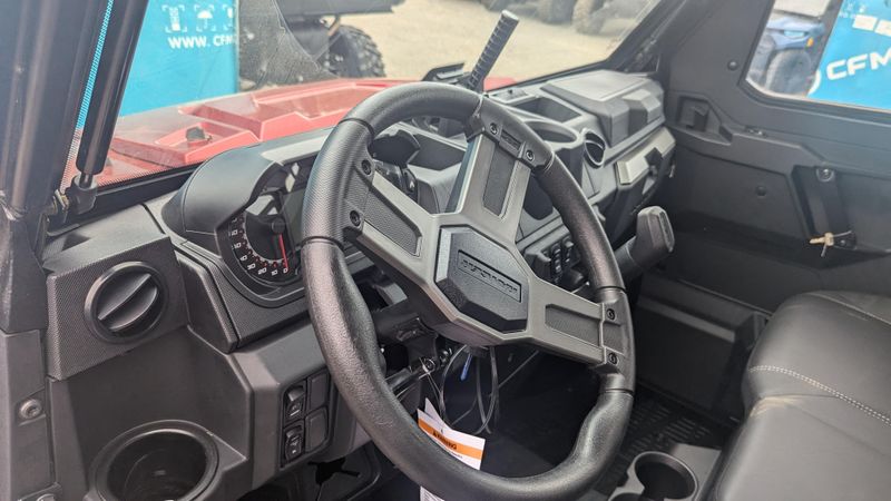 2025 Polaris RANGER CREW XP 1000 NORTHSTAR EDITION PREMIUM SUNSET REDImage 8