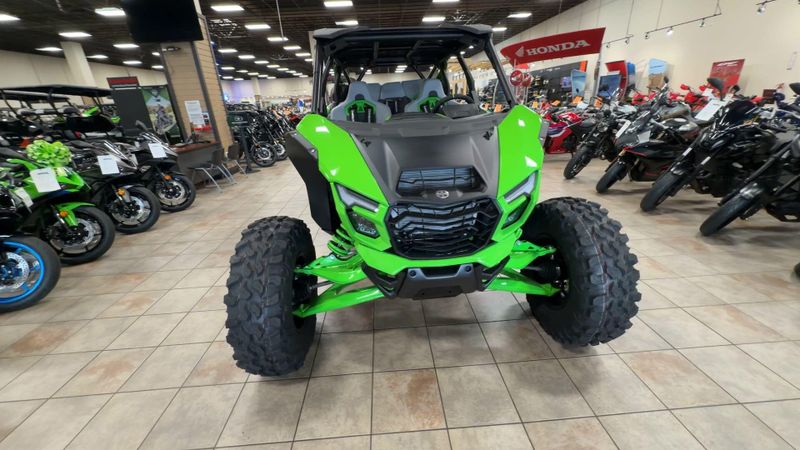 New 2026 Kawasaki TERYX5 H2 DELUXE ES Image 4