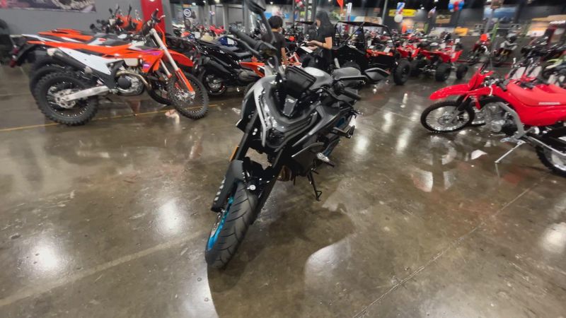 New 2026 CFMOTO 800NK Image 5