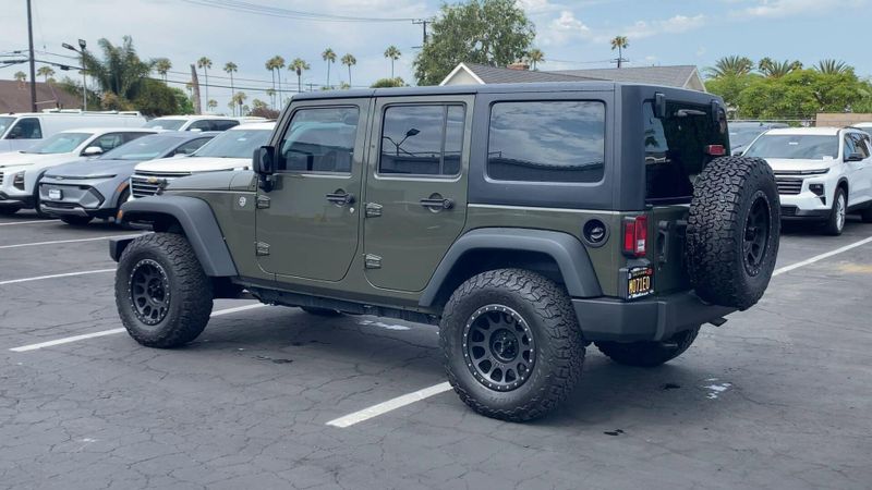 Used 2015 Jeep Wrangler Unlimited SportImage 7