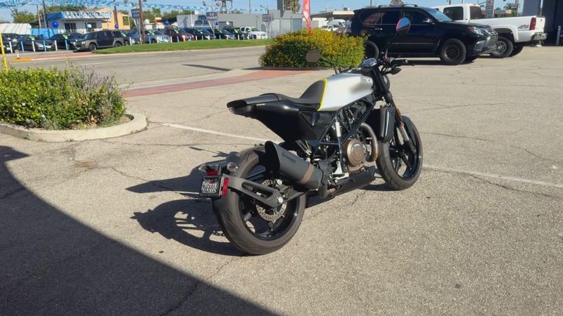 Used 2019 Husqvarna VITPILEN 701 Image 8