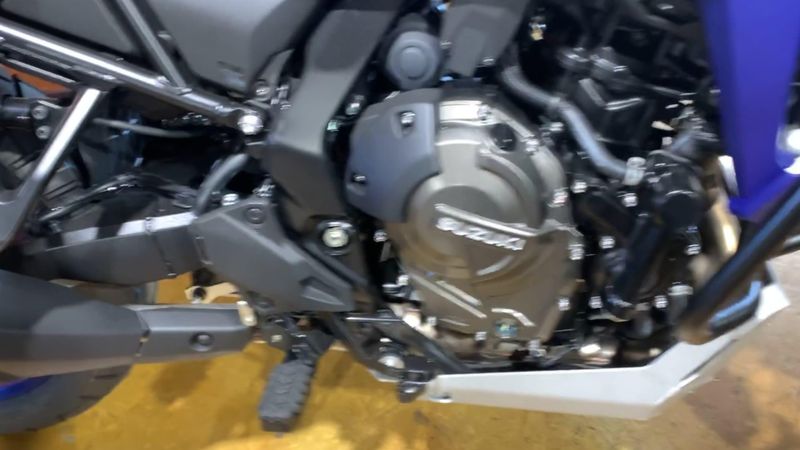 New 2025 Suzuki V-STROM 800DE ADVENTURE Image 2
