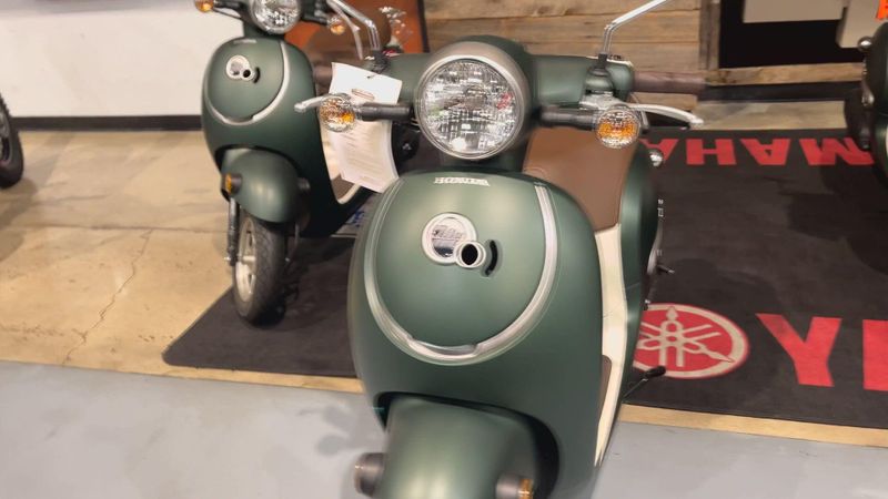 New 2024 Honda Metropolitan Image 7