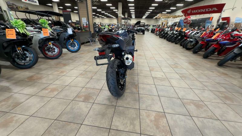 New 2026 Kawasaki NINJA 500 SE ABS Image 8