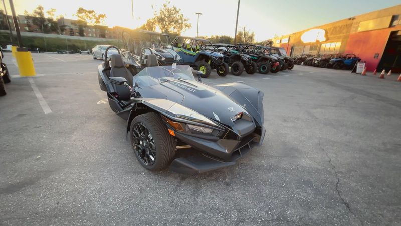 New 2025 Polaris SLINGSHOT SL AUTODRIVE Image 6