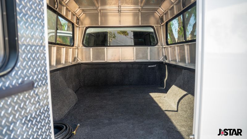 2016 Freightliner M2 106 Sport Chassis photo 10