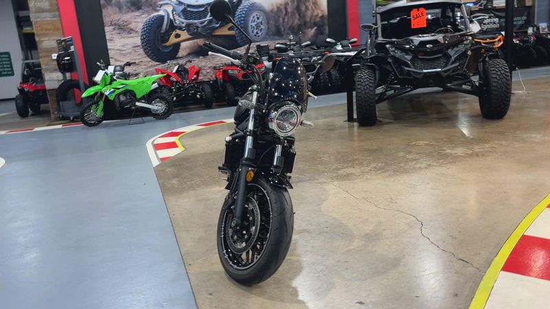 Used 2024 Kawasaki Z650 ABS Image 3