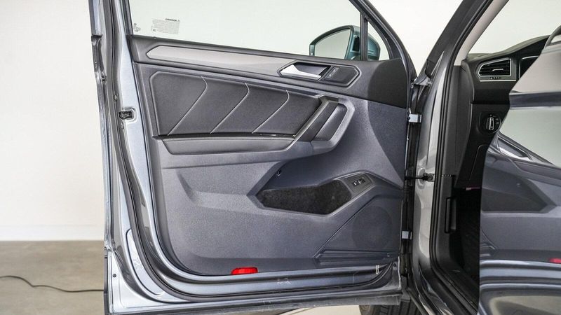 2022 Volkswagen Tiguan 2.0T SEImage 20