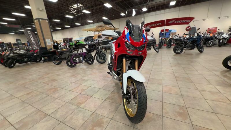 New 2026 Honda AFRICA TWIN ADV SP ES Image 4