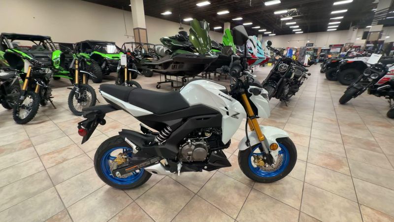 New 2026 Kawasaki Z125 PRO Image 2