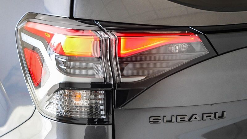 2025 Subaru Forester LimitedImage 11
