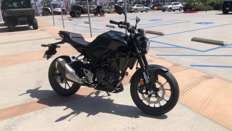 New 2026 Honda CB300R ABS Image 9