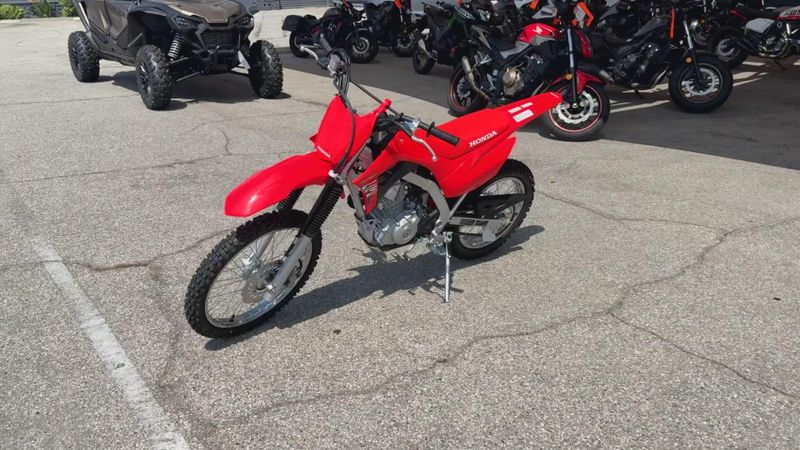New 2027 Honda CRF125F BIG WHEEL Image 4