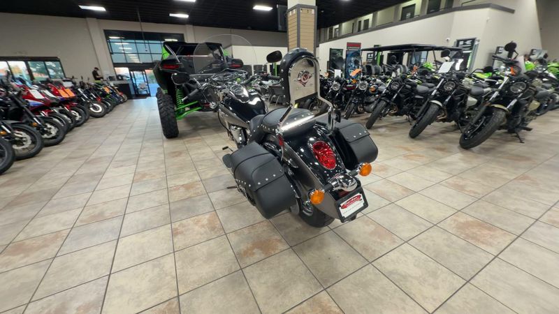 New 2026 Kawasaki VULCAN 900 CLASSIC LT Image 7