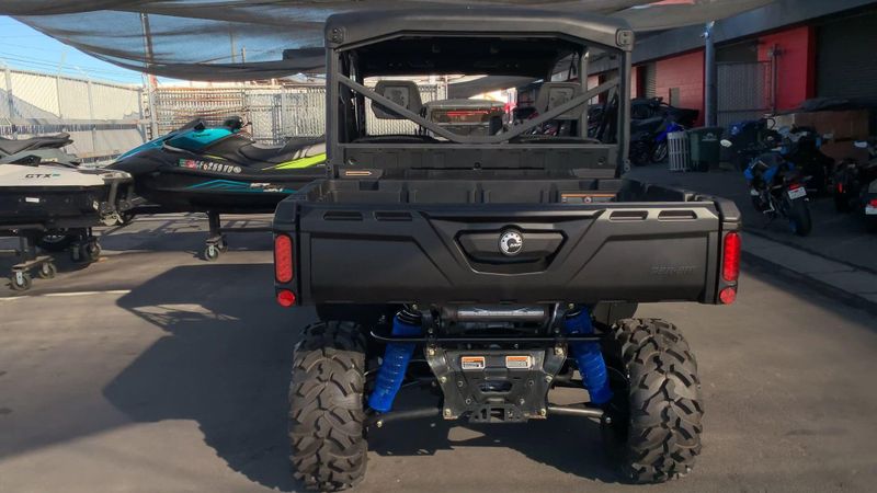 New 2025 Can-Am DEFENDER MAX XT HD10 Image 7