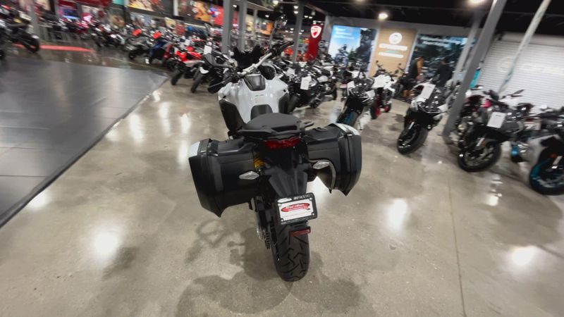 New 2024 Ducati MULTISTRADA V4 S TRAVEL & RADAR SPOKED WHEELS - DEMO Image 7