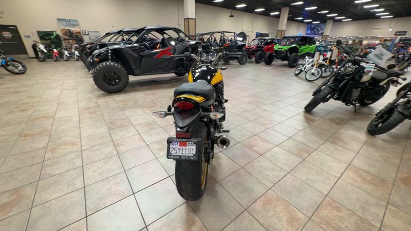 Used 2022 Kawasaki Z900RS SE Image 8