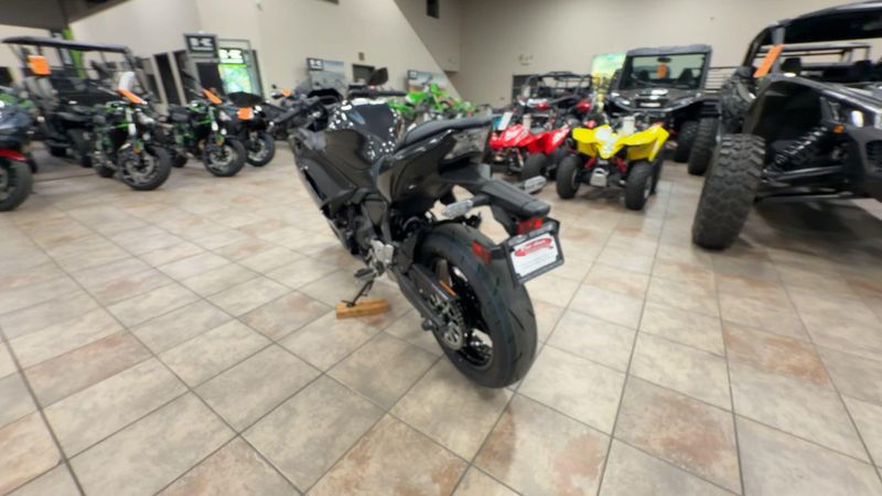 New 2026 Kawasaki NINJA 650 Image 7