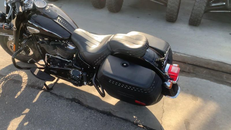 Used 2021 Harley-Davidson Softail Heritage Classic 114 Image 7