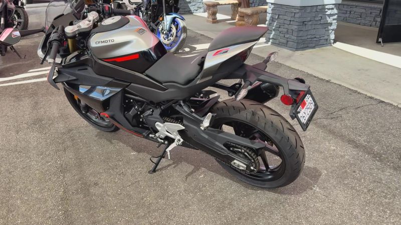 Used 2025 CFMOTO 450SS Image 2