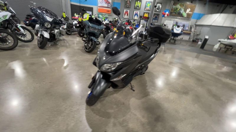 Used 2025 Suzuki BURGMAN 400 Image 4