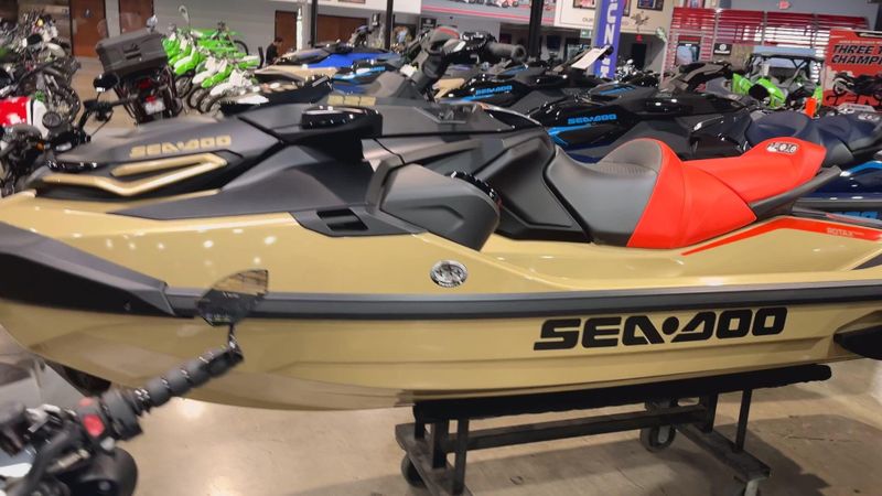 New 2025 Sea-Doo RXT-X 325 (SOUND SYSTEM) Image 2