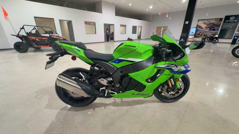 New 2026 Kawasaki NINJA ZX-10R ABS Image 8