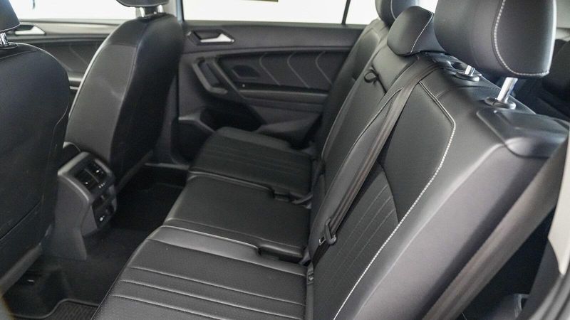 2022 Volkswagen Tiguan 2.0T SEImage 18