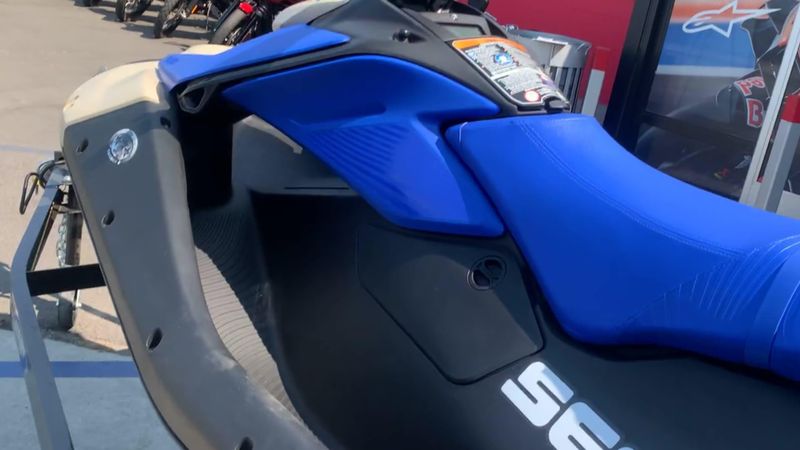 New 2025 Sea-Doo SPARK FOR 3 90 TRIXX (SOUND SYSTEM) Image 8
