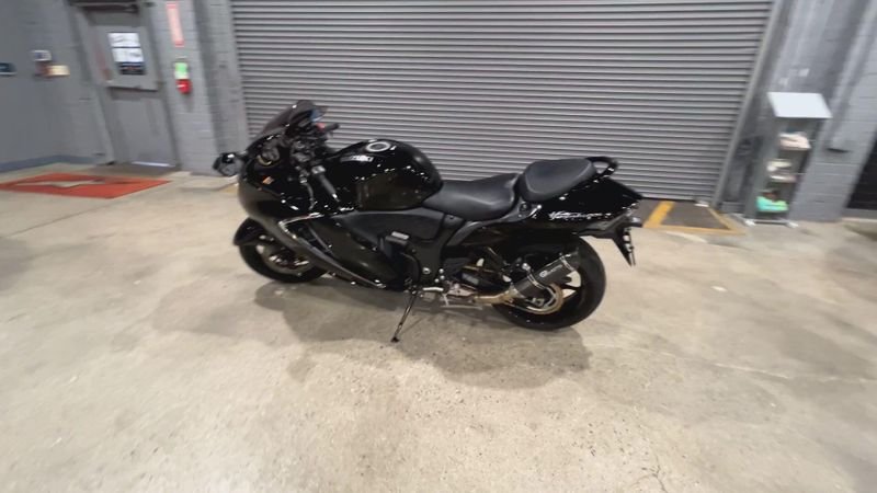 Used 2023 Suzuki Hayabusa Image 5