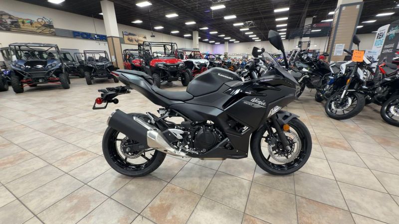 New 2026 Kawasaki NINJA 500 ABS Image 2