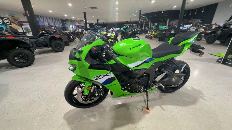 New 2026 Kawasaki NINJA ZX-6R Image 4