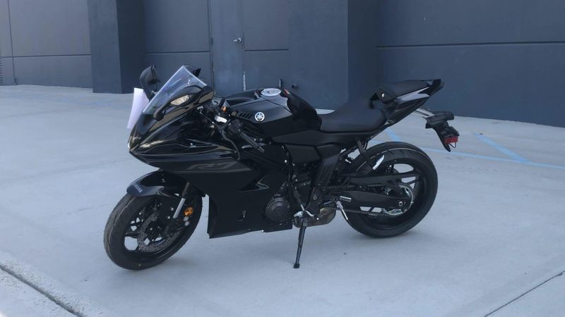 New 2026 Yamaha YZF-R7 Image 6