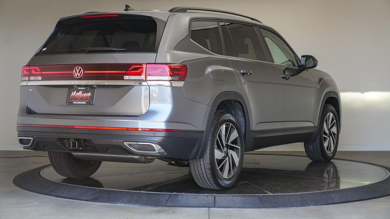 2025 Volkswagen Atlas 2.0T SE w/TechnologyImage 4