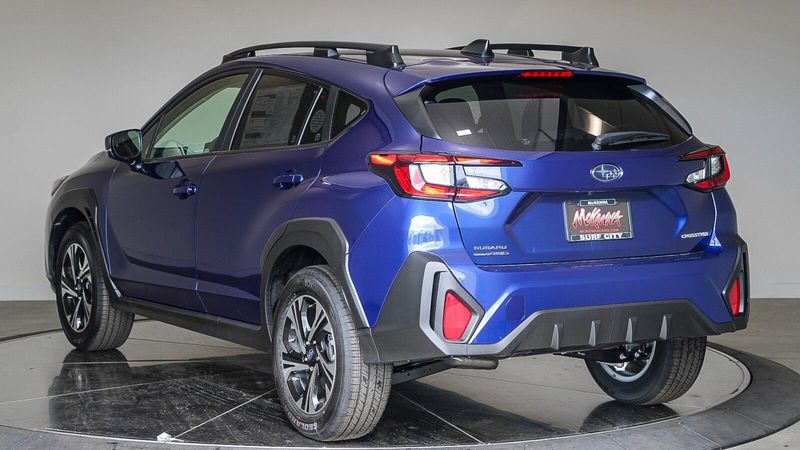 2025 Subaru Crosstrek PremiumImage 2