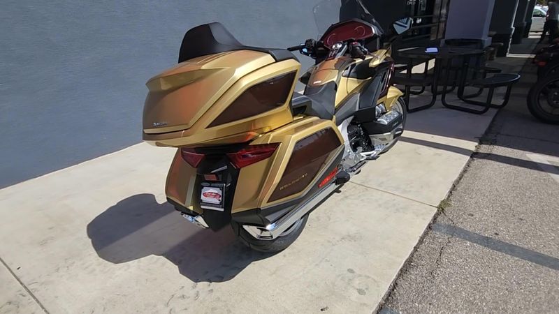 New 2025 Honda GOLDWING TOUR Image 3